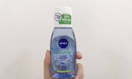 Review Nivea White Oil Clear